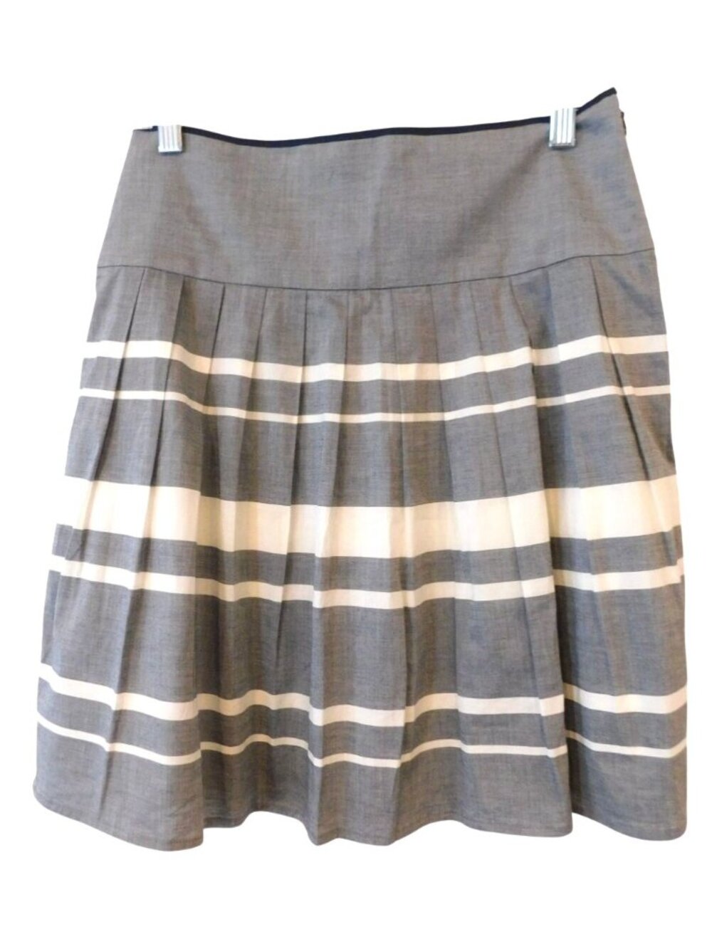 Ann Taylor Gray & White Striped Pleated A-Line Skirt Size 2 Classic Preppy